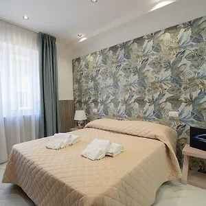 Maison d'hôtes Hr Boutique Porto, Centro, By Clapa Group, Naples