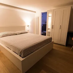Casa Fabrizio Ai Gradoni Di Chiaia Appartamento